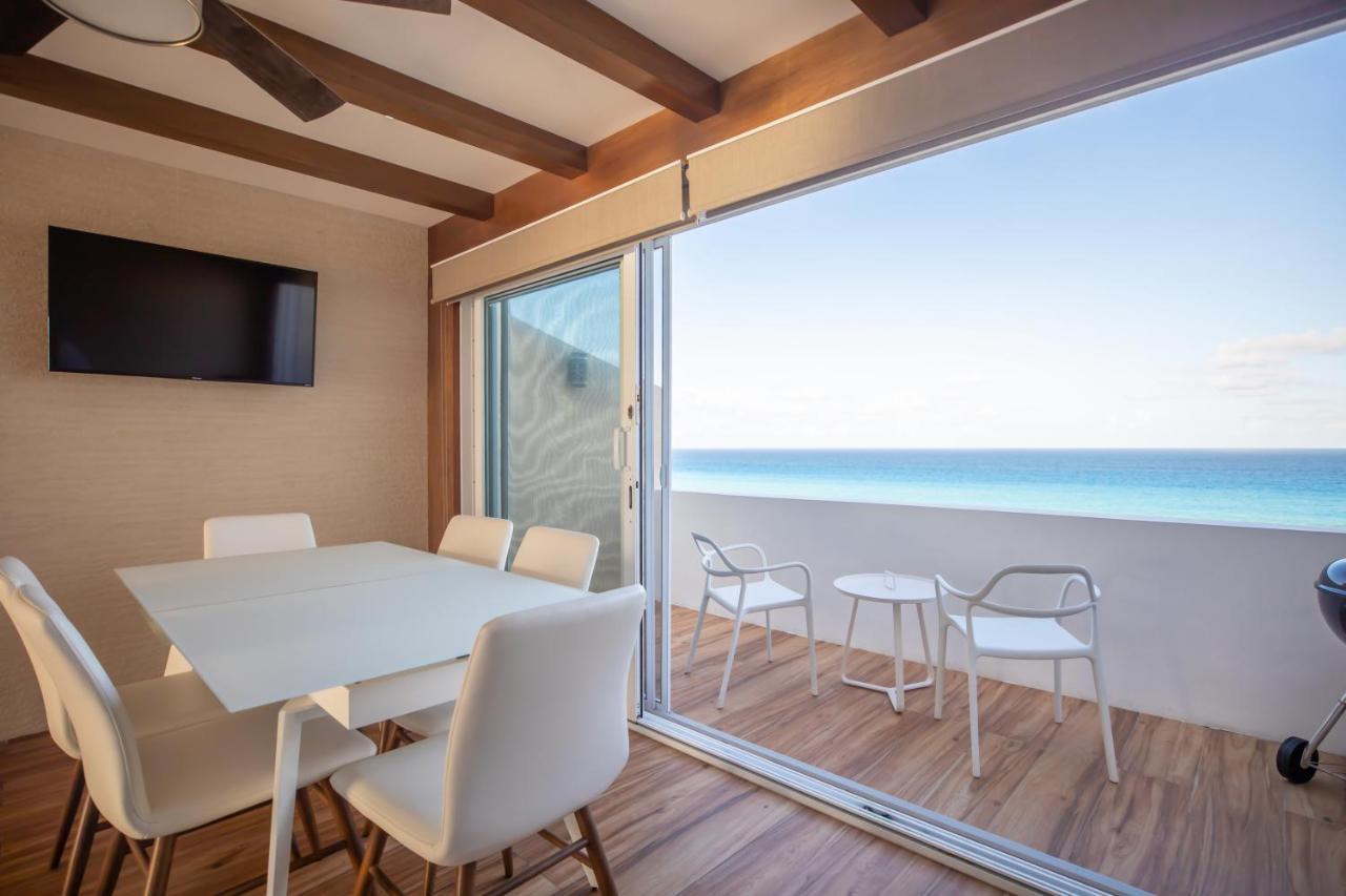 Brisas Beachfront Penthouses カンクン エクステリア 写真